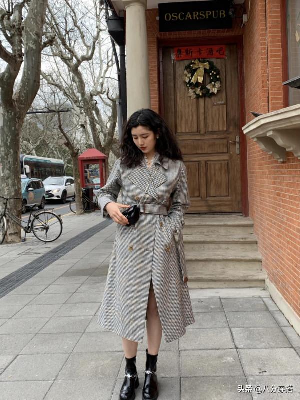 今年“千鳥格大衣”火了,建議選這幾種,照穿不出錯,保暖洋氣 今年“千鳥格大衣”火了,建議選這幾種,照穿不出錯,保暖洋氣