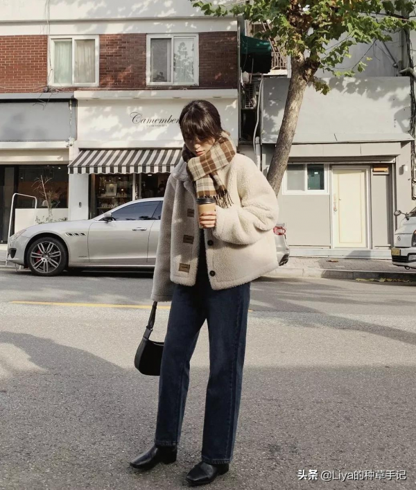 厚外套 + 裙子，照著穿巨時髦