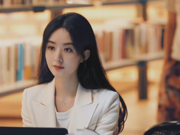 央視高調預熱，郭京飛“諜戰”大劇定檔，女主才貌不凡，收視穩賺