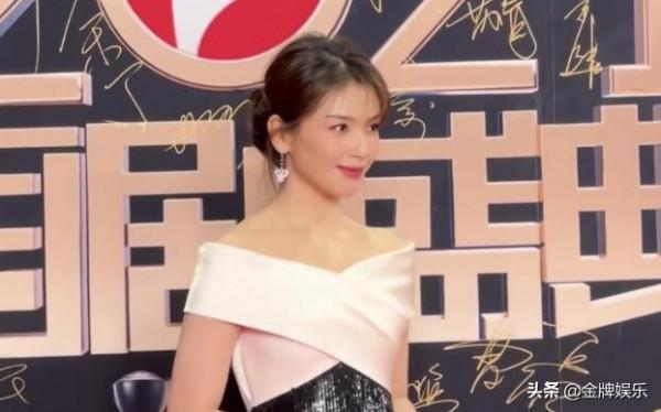 國劇盛典星光黯淡!沒有了流量明星,只能靠劉濤董潔和白宇撐場了 國劇盛典星光黯淡!沒有了流量明星,只能靠劉濤董潔和白宇撐場了