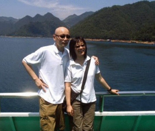 8位丁克明星,5位還在堅持,有人說好丁克,卻偷偷和別人生了娃 8位丁克明星,5位還在堅持,有人說好丁克,卻偷偷和別人生了娃