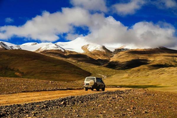 自駕去西藏,新能源車能做到嗎? 自駕去西藏,新能源車能做到嗎?