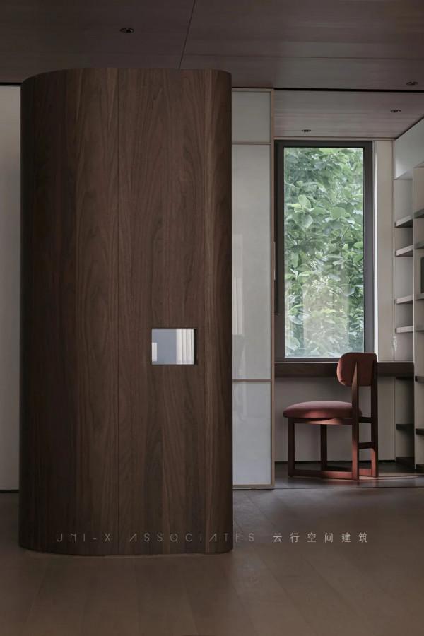 一個東方氣息現代樣貌的居所