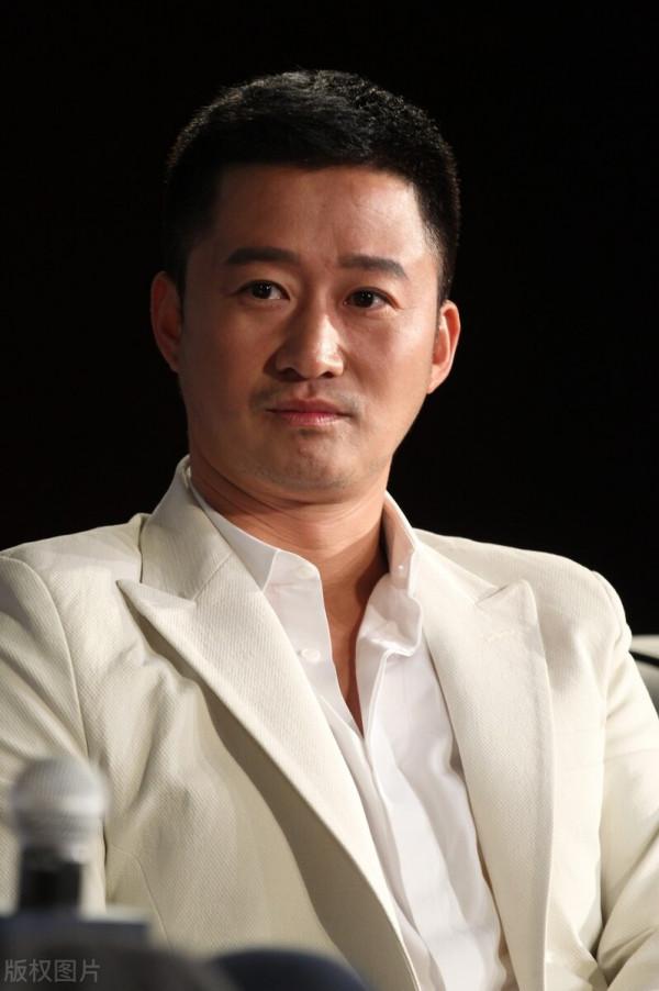 功夫巨星吳京