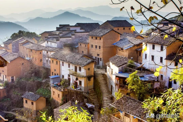 國內34省區最值得去的地方，個個都美得有魔力，此生不去心不安