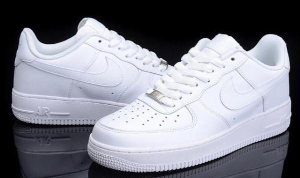 AF1黑白色聯名曝光！鞋款誕生40週年，歷史大回顧，還有重磅款？