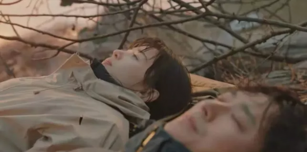 女神全智賢跌下神壇,這限制級新劇竟然翻車了 女神全智賢跌下神壇,這限制級新劇竟然翻車了