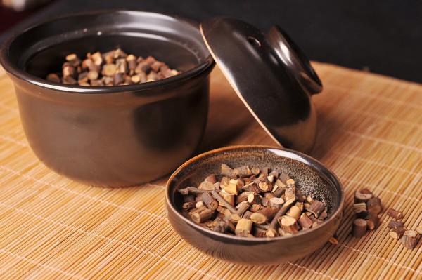 又上火又怕冷?一劑烏梅丸,清上溫下,改善你的上熱下寒之證 又上火又怕冷?一劑烏梅丸,清上溫下,改善你的上熱下寒之證