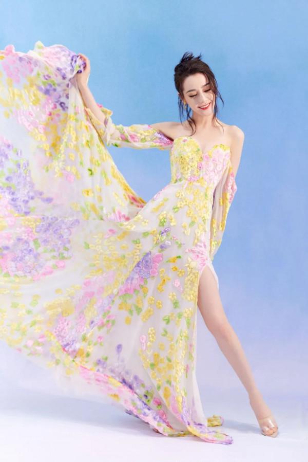 在百花叢中，選出了7位候選人，盤點她們整一年的紅毯造型