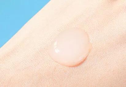 冬季挑選保溼乳液和麵霜，很有講究！且聽美妝店老闆娘詳細講解