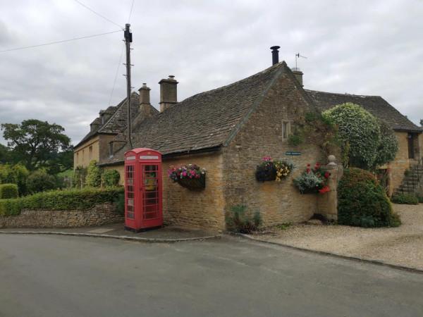 賞英國鄉村如畫美景，侃畫外音