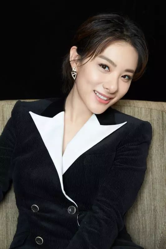 &OpenCurlyDoubleQuote;體操皇后&rdquo;劉璇：不嫁豪門嫁愛情，40歲生2胎，風光背後有淚水