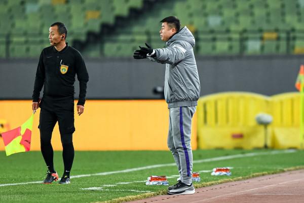 1比0！中超保級隊絕境爆發，于根偉神換人，泰山舊將第90分鐘絕殺