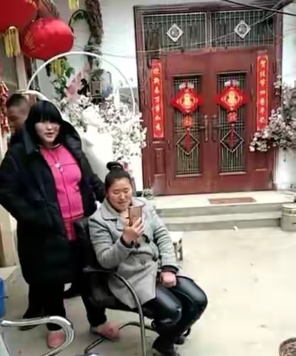 大衣哥女兒減肥成功開始徵婚 大衣哥女兒減肥成功開始徵婚