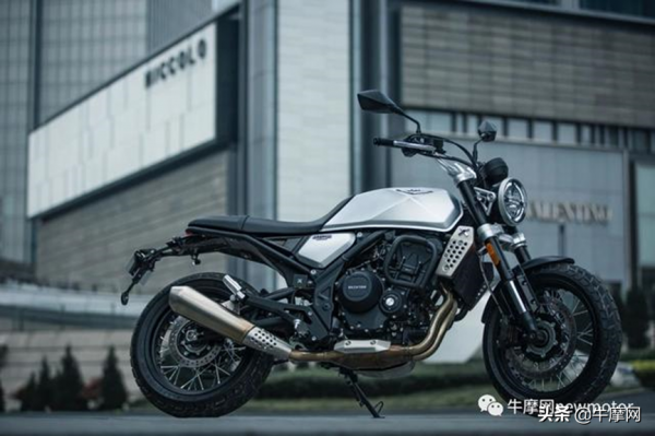 國產中量級復古街車怎麼選？