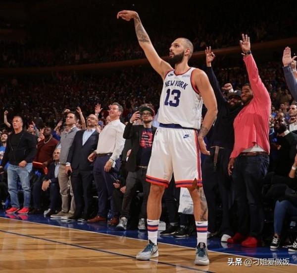 突發！火箭首位離隊球員誕生，比永博續約太陽，老鷹尋求2換1交易