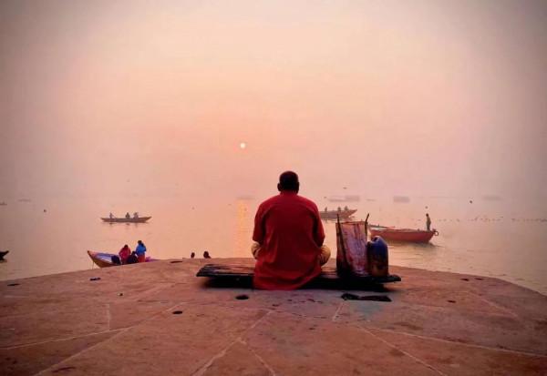 距離的偏見——“牛車”上的印度 距離的偏見——“牛車”上的印度