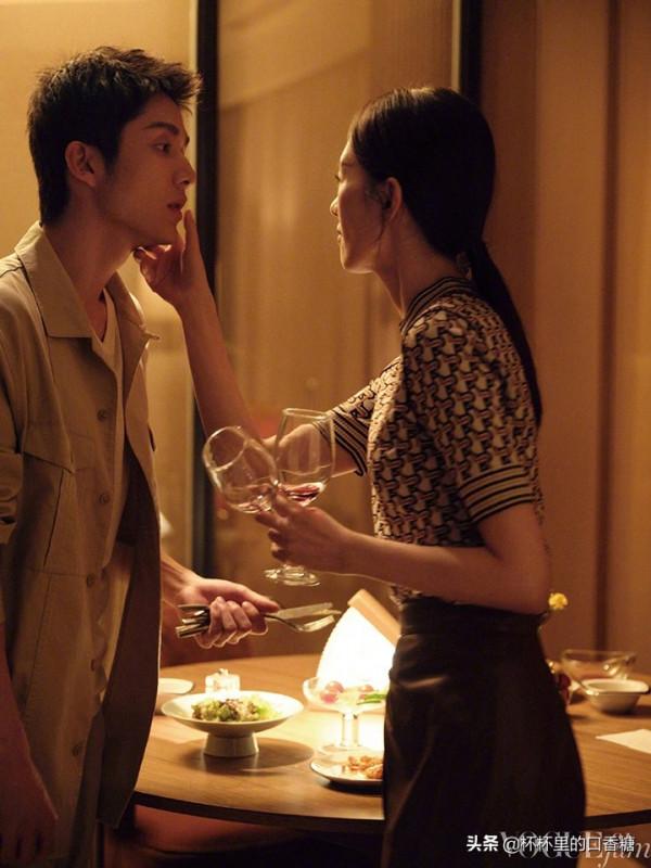 9對姐弟戀CP！楊冪＆許凱差9歲，童瑤＆張新成上演禁忌戀