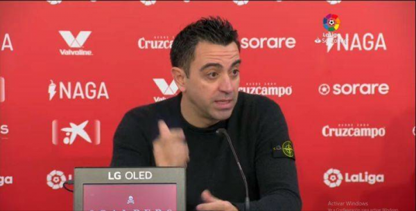 西甲補賽，巴薩戰平10人塞維利亞，皇馬球迷樂了