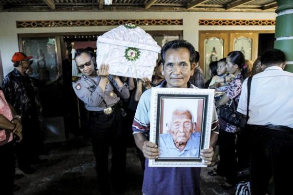 印尼長壽老人146歲，斷食離開，他說：相對孤獨，死亡不算什麼