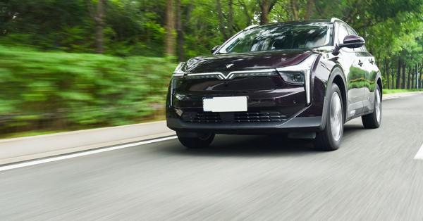 軸距2770mm,續航610km,9.98萬起售,哪吒U它不香嗎? 軸距2770mm,續航610km,9.98萬起售,哪吒U它不香嗎?