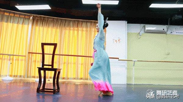 不懂就問:藝考前的舞蹈生,是如何做到這麼瘦的? 不懂就問:藝考前的舞蹈生,是如何做到這麼瘦的?