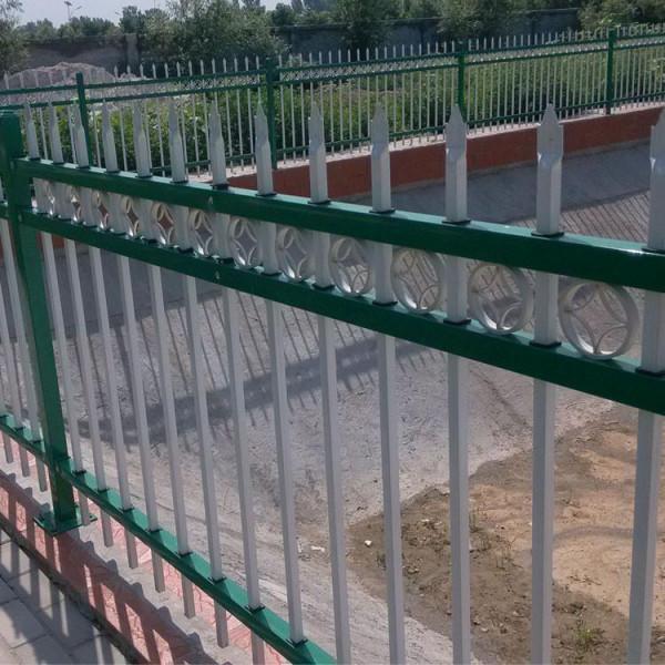 鋼護欄的組成過程詳細介紹 鋼護欄的組成過程詳細介紹