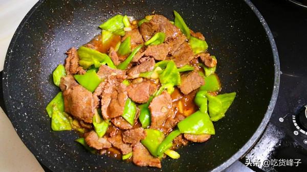 寒冬來臨，民間流行吃“煲3樣”，既禦寒又貼膘，安心順利過寒冬