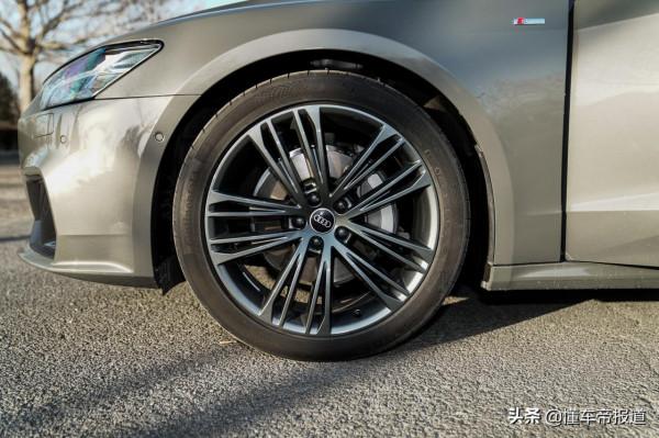 新車｜優雅卻不失駕駛樂趣 試駕2022款進口奧迪A7