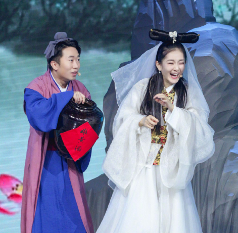 楊迪上海豪宅曝光,董卿居然是他鄰居,他的鄰居還有誰? 楊迪上海豪宅曝光,董卿居然是他鄰居,他的鄰居還有誰?