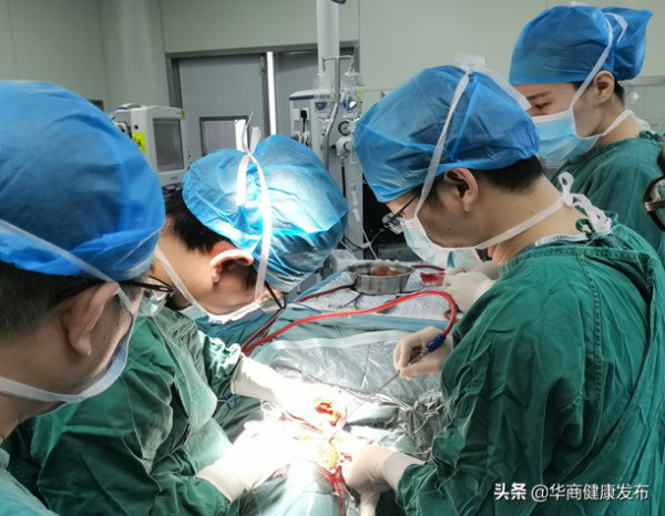 頸部疼痛不適長達11年，本以為是頸椎病，沒想到竟是先天性疾病……