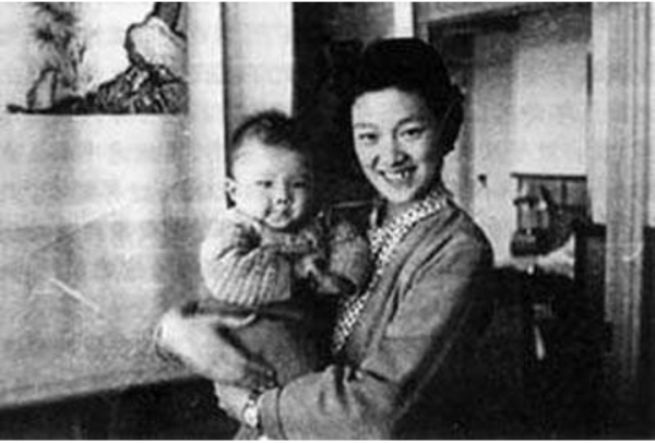 章含之喬冠華相愛10年，去世前：不要和喬冠華葬在一起，女兒不解