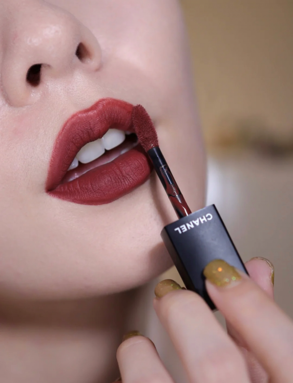 建議“黃皮”女生,秋冬買口紅都別少了這幾支,顯白高階有女人味 建議“黃皮”女生,秋冬買口紅都別少了這幾支,顯白高階有女人味