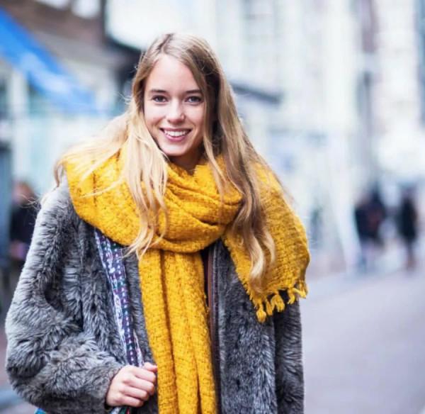 冬季時尚單品，圍巾