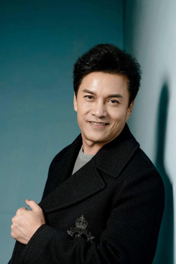 10位定居內地的過氣港星,多人成富豪,一人租房住,各有各的命 10位定居內地的過氣港星,多人成富豪,一人租房住,各有各的命