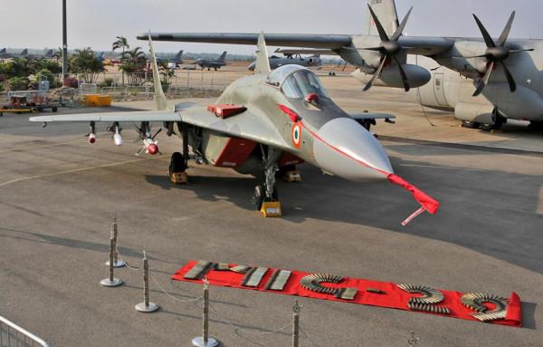 印度航展出洋相，國產戰機不做飛行表演