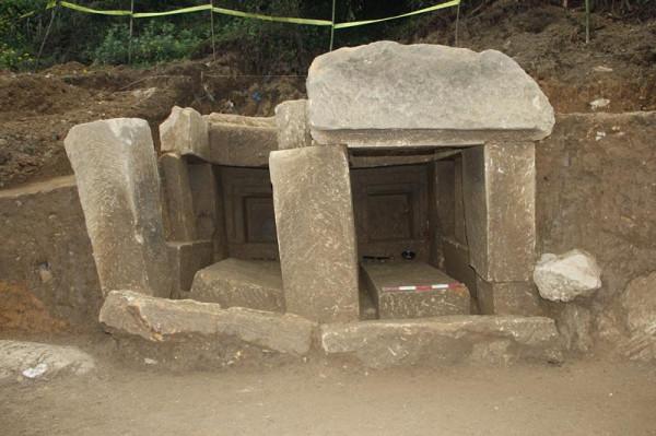 重慶出土唐代古墓,開棺發現有1個啤酒蓋,專家:有用,不要動它 重慶出土唐代古墓,開棺發現有1個啤酒蓋,專家:有用,不要動它