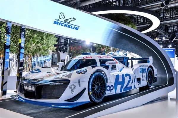 進博會汽車館,新能源汽車的風向標在哪? 進博會汽車館,新能源汽車的風向標在哪?