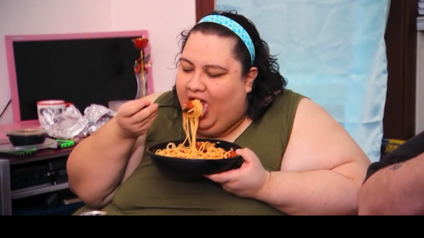 世界上最胖夫妻,體重加起來超過1100斤,比正常人一星期吃得還多 世界上最胖夫妻,體重加起來超過1100斤,比正常人一星期吃得還多