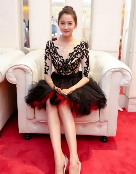 既漂亮又可愛的關曉彤