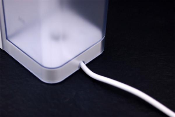 隨時就能喝到熱水的完美方案——桌面上的即熱飲水機 隨時就能喝到熱水的完美方案——桌面上的即熱飲水機