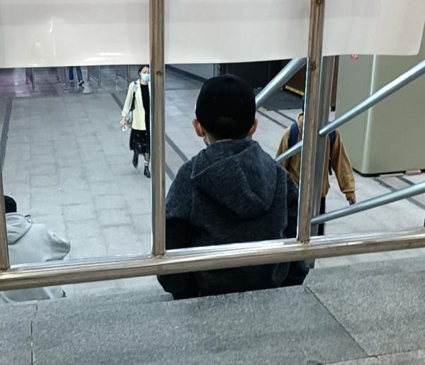 我陪你長大，你陪我變老