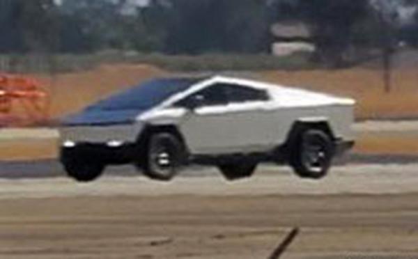 未上市訂單已破120萬臺,特斯拉皮卡量產版曝光,2023年正式交付 未上市訂單已破120萬臺,特斯拉皮卡量產版曝光,2023年正式交付