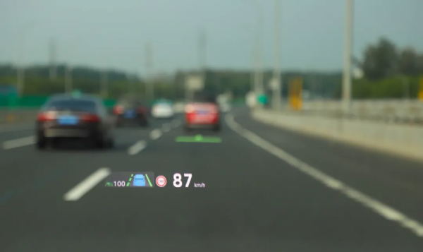 大廠發力很可怕!軸距2765mm空間越級,配超酷“黑科技” 大廠發力很可怕!軸距2765mm空間越級,配超酷“黑科技”