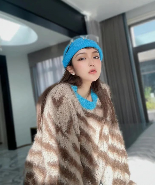 初雪,穿得像徐璐這麼可愛會得到愛情麼? 初雪,穿得像徐璐這麼可愛會得到愛情麼?