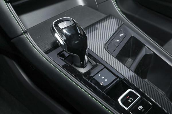 家用車都配&OpenCurlyDoubleQuote;組合10擋&rdquo;變速箱了？名爵6 PHEV 香不香？