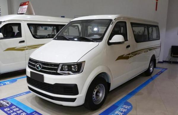 對標金盃大海獅 廈門金龍“大MPV”上新 新增9座版 起步不到9萬