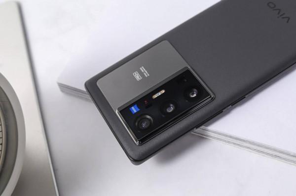 vivo X70 Pro+何以成為安卓機皇?全能是它的最大底氣 vivo X70 Pro+何以成為安卓機皇?全能是它的最大底氣