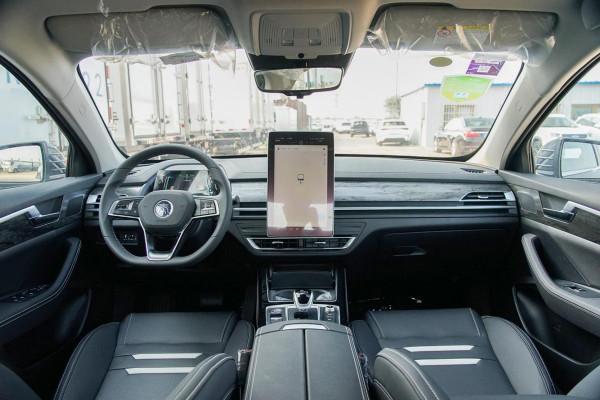 有顏又有面，14.99萬起售，續航520km，解析比亞迪秦Pro EV