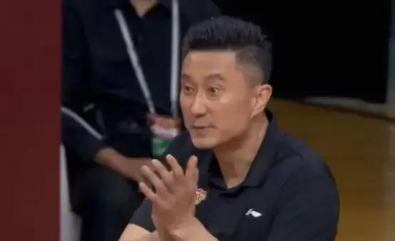 CBA“捱罵F4”畢業！最開心的是杜峰